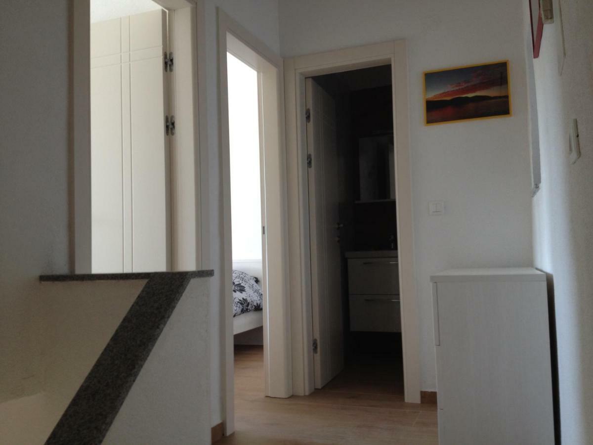 House Sakarun With Swimming Pool Villa Veli Rat Exterior foto